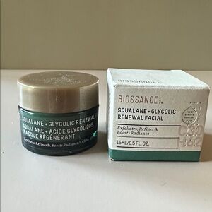 Biossance Squalane + Glycolic Renewal Facial